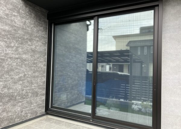 D2D1027D-9ED1-4BBB-9392-D054D4AABC05